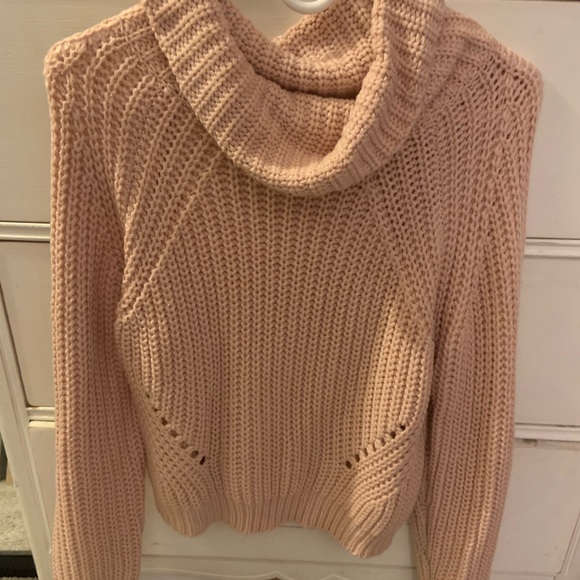 Light pink crop sweater - Picture 1 of 3